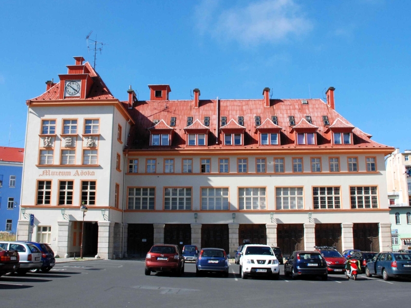 Image 1