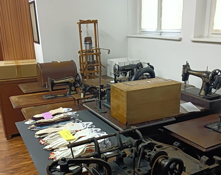 Image 7