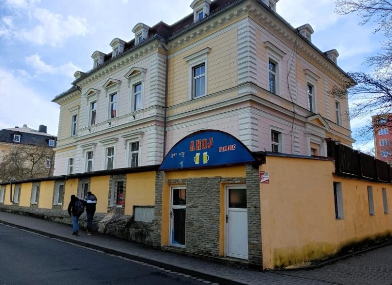 Image 1