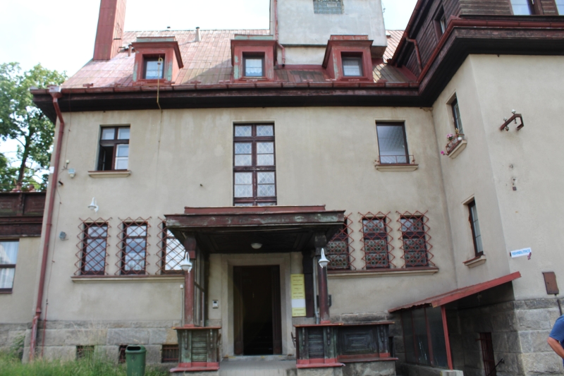 Image 1